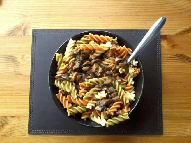 Receptkönyv - Gombapörkölt tésztával